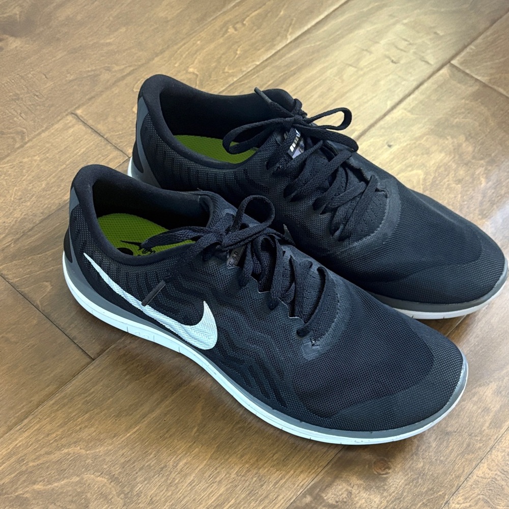 EUC Nike Running Barefoot Ride 4.0 Sneakers Black Size 12